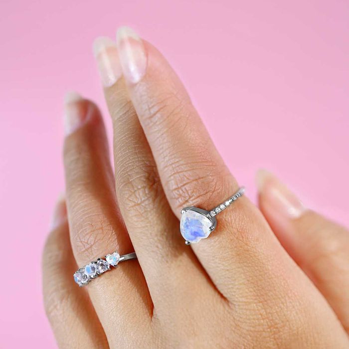 Nhẫn Heart-felt đá Mặt Trăng khối trái tim 3.5mm bạc 925 Aurora Saigon